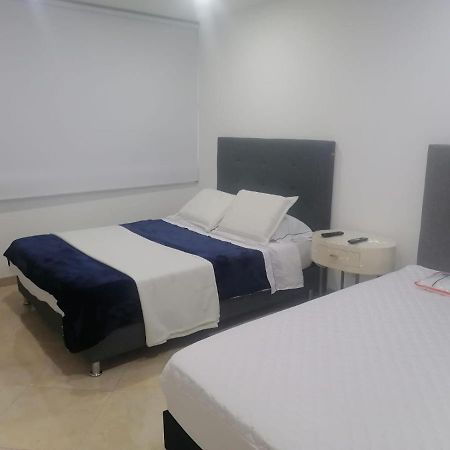 בוגוטה C Hotelera Rey.Es מראה חיצוני תמונה
