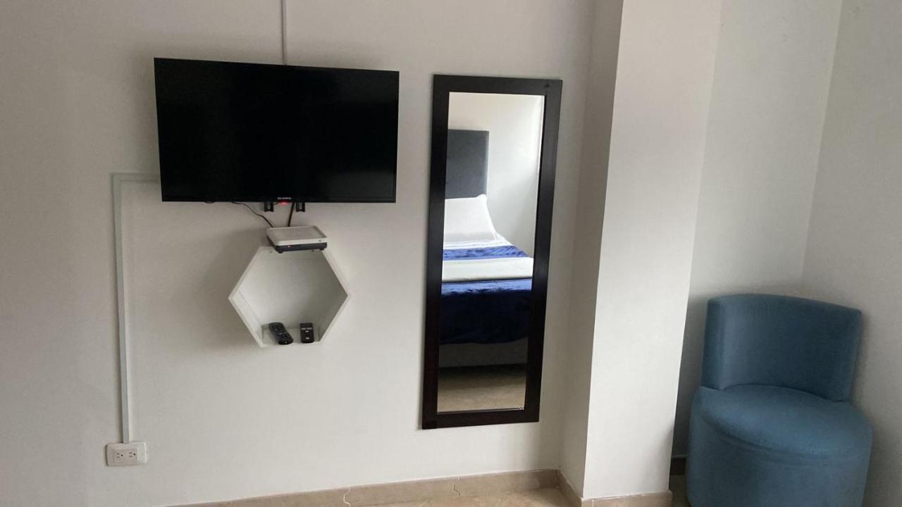 בוגוטה C Hotelera Rey.Es מראה חיצוני תמונה